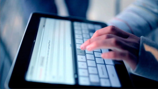 tecmotion-Unternehmenseinblick 03 - Stimmungsbild, Computerarbeit